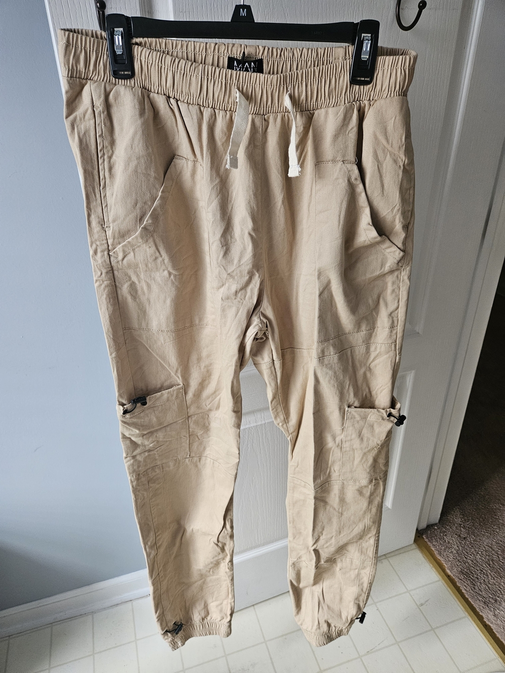 MAN Canvas Cargo Pants in Beige - Elastic Waist Jogger